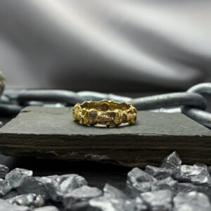 Multi Skull Ring Dorado